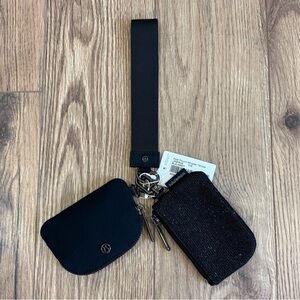 NWT Lululemon Dual Pouch Wristlet *Glitter In Black/Gunmetal